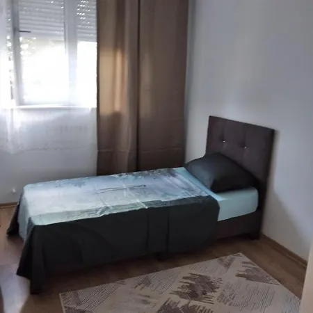 Apartment Sehir Merkezinde Iki Odali Antalya