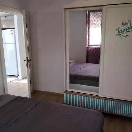 Sehir Merkezinde Iki Odali Antalya